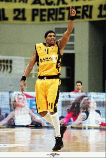 «Θα παίξουμε με καρδιά» είπε ο Ουέσον για τον ΠΑΟΚ