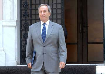 Νέα φορολογικά μέτρα για την ενίσχυση των εσόδων αποφάσισε η Κυβερνητική Επιτροπή