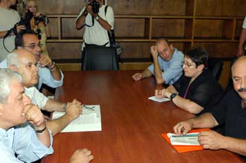 Περιοδεία στη Αργολίδα πραγματοποιεί η Αλέκα Παπαρήγα