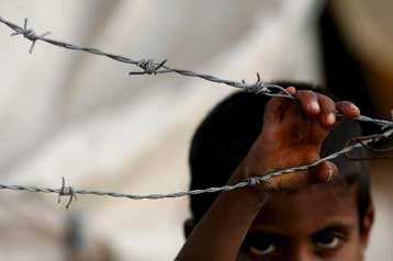 Περίπου 1,4 δισ. άνθρωποι ζουν κάτω από το όριο της φτώχειας