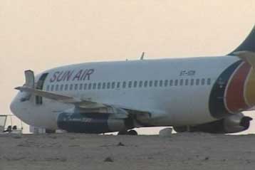 Παραδόθηκαν οι αεροπειρατές του σουδανικού αεροσκάφους στη Λιβύη