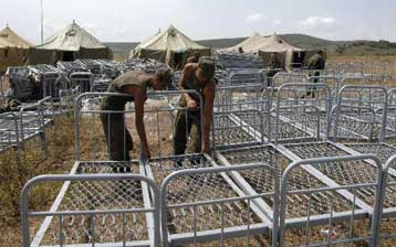 Το ενδεχόμενο επιβολής κυρώσεων στη Ρωσία μελετά η ΕΕ