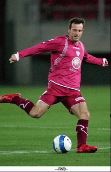 Χωρίς Μπενζά και Ζουράφσκι η Λάρισα απέναντι στον Θρασύβουλο