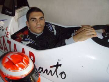 Με Κατσίμη ο Ολυμπιακός στη Superleague Formula