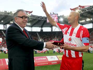 Ο τραυματισμός του «Τζόλε», μήνυμα Κόκκαλη, φήμες για Νέρι