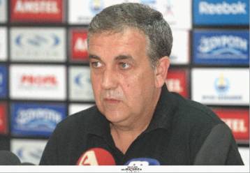 Για το φιλότιμο των παικτών μίλησε ο Ερνάντεθ, για την έλλειψη επιλογών ο Βούκοτιτς