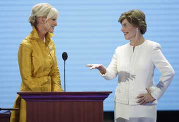 Αρωμα γυναίκας την πρώτη ημέρα του συνεδρίου των Ρεπουμπλικανών