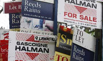 Πακέτο μέτρων από τη βρετανική κυβέρνηση για τη στήριξη της αγοράς ακινήτων