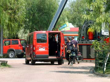 Υπό έλεγχο πυρκαγιά που ξέσπασε σε χώρο του Allou Fun Park