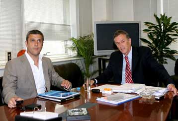 Διαφωνία Ιωαννίδη-Πηλαδάκη για το ηλεκτρονικό εισιτήριο