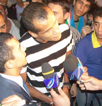 Ξημερώματα στο Ουζμπεκιστάν με… υποδοχή Ριβάλντο