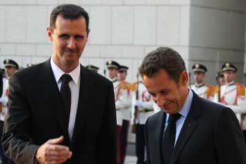 Στη Συρία ο Σαρκοζί για να ενισχύσει τις σχέσεις της με τη Δύση