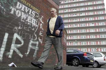 Ο IRA έχει εγκαταλείψει την ένοπλη δράση και δεν είναι κίνδυνος για την ειρήνη