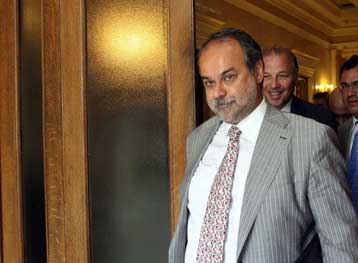 Γκαζάκια στα γραφεία του βιομήχανου Γ.Μυλωνά