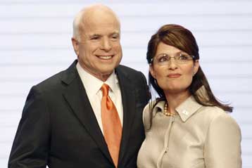 Το προεδρικό όραμά του εκθέτει στον αμερικανικό λαό ο Τζον ΜακΚέιν