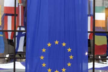 Σε μία νέα εποχή στις ευρωατλαντικές σχέσεις ελπίζουν οι Ευρωπαίοι