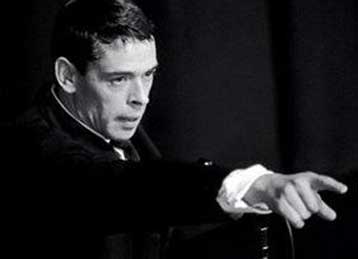 Ο Βέλγος τροβαδούρος Ζακ Μπρελ στο επίκεντρο έκθεσης στον Πειραιά