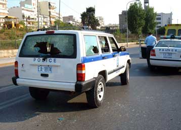 Επεισόδια με μετανάστες στο λιμάνι της Πάτρας