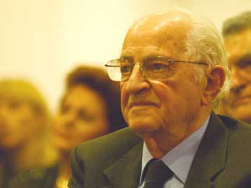 Στους Γιατρούς χωρίς Σύνορα και σπουδαστές μέρος της περιουσίας του Ζυλ Ντασσέν