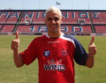 Εστογιάνοφ και επίσημα στον Πανιώνιο