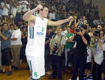 Οικείο περιβάλλον για τον Φώτση στον Παναθηναϊκό