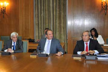 Βαρύ το κλίμα στο Υπουργικό Συμβούλιο, αυτοκριτική και έργο ζήτησε ο Κ.Καραμανλής