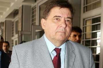 Μήνυση Καρατζαφέρη κατά Χατζηγάκη και Σανιδά για τον Αρ.Παυλίδη