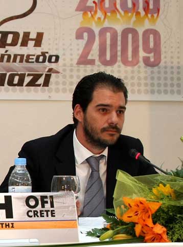 Παραιτήθηκε ο αντιπρόεδρος του ΟΦΗ, για πίεση μίλησε ο προπονητής