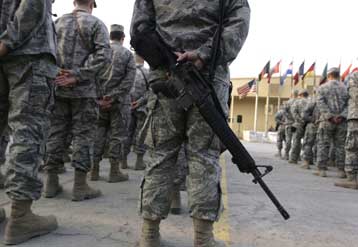 Πιέσεις των ΗΠΑ στο Πακιστάν για επιχειρήσεις κατά των Ταλιμπάν στο έδαφός του