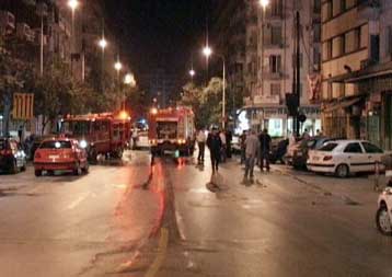 Επίθεση κουκουλοφόρων στη Θεσσαλονίκη με «άρωμα» απαγωγής Μυλωνά