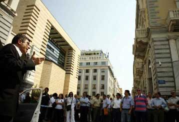 Η διαιτησία δικαίωσε την ΟΤΟΕ, εγκρίνοντας αυξήσεις 8% σε τρεις δόσεις