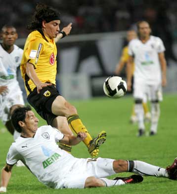 Διαφωνία Σάντος – Δώνη για το αποτέλεσμα του ντέρμπι…