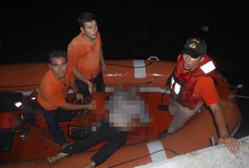 Ναυάγιο οχηματαγωγού στην Τουρκία με έναν νεκρό και τέσσερις αγνοούμενους