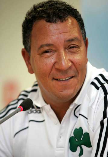 Θέλει… καρδιά ο Τεν Κάτε και εντός γηπέδου απαντήσεις ο Σίλβα