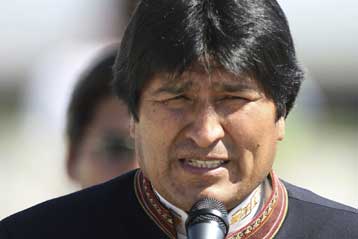 Υποστήριξη στον Έβο Μοράλες δίνουν οι νοτιοαμερικανοί ηγέτες