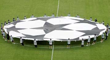 Μάντσεστερ-Βιγιαρεάλ στο β μέρος της πρεμιέρας