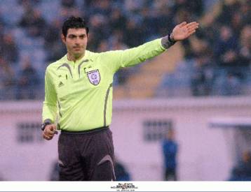 Ο Δαλούκας «σφυρίζει» στο «Βικελίδης» το Αρης-ΠΑΟ