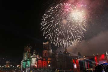 Νεκροί και τραυματίες από εκρήξεις στο Μεξικό την Ημέρα Ανεξαρτησίας