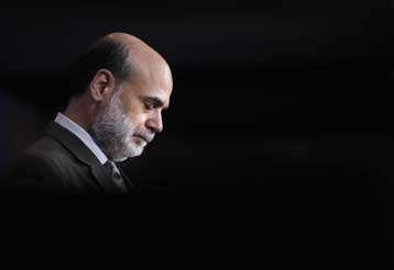 Αμετάβλητο στο 2% διατήρησε το βασικό επιτόκιο η FED