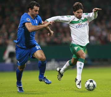 Αντεξε στο… σφυροκόπημα των Γερμανών η Ανόρθωση