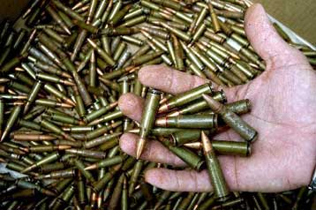 Συμφωνία για τον έλεγχο του εμπορίου όπλων ζητά η Διεθνής Αμνηστία