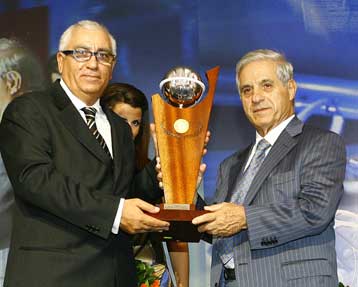 Βραβεύσεις των κορυφαίων και εγγυήσεις Ιωαννίδη για την ασφάλιση