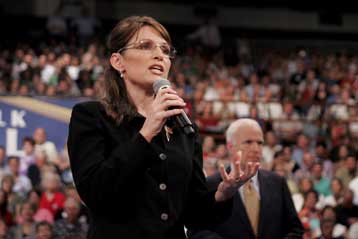 Βολές κατά της Σάρα Πέιλιν από το εσωτερικό των Ρεπουμπλικάνων