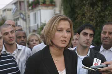 Συμμαχίες για μία νέα κυβέρνηση θα αναζητήσει η Τζίπι Λίβνι