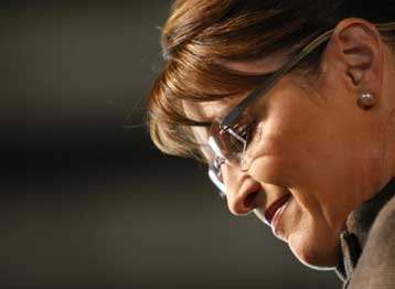 Χάκερ έκανε «κατάληψη» στο e-mail της Σάρα Πέιλιν