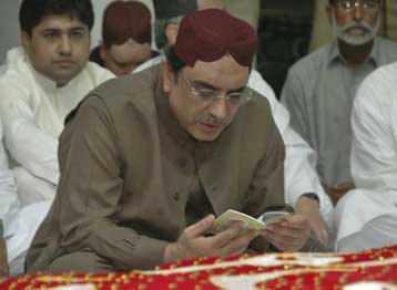 Πόλεμο κατά του εξτρεμισμού κήρυξε ο νέος πρόεδρος του Πακιστάν