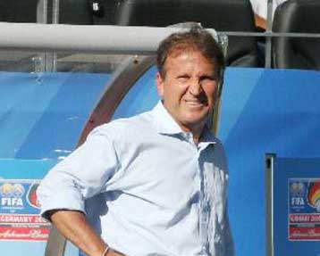 Ζίκο για τον πάγκο της Μπουνιοντκόρ του Ριβάλντο!