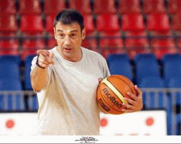 «Κυανέρυθρη» νίκη με 76-66 επί του Αιγάλεω