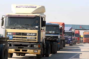 Απεργία διαρκείας πραγματοποιούν οι τελωνειακοί