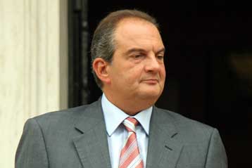 Εντός της εβδομάδας οι πρωτοβουλίες Καραμανλή για την ανατροπή του κλίματος